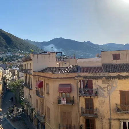 La Terrazza Sul Corso Apartment Cefalu